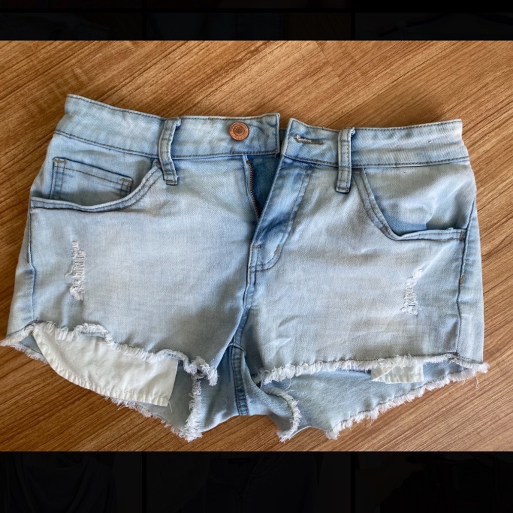 Juniors SO shorties- super stretchy and comfy
